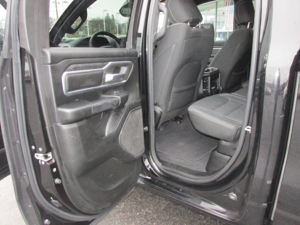 2019 RAM 1500 Image 42