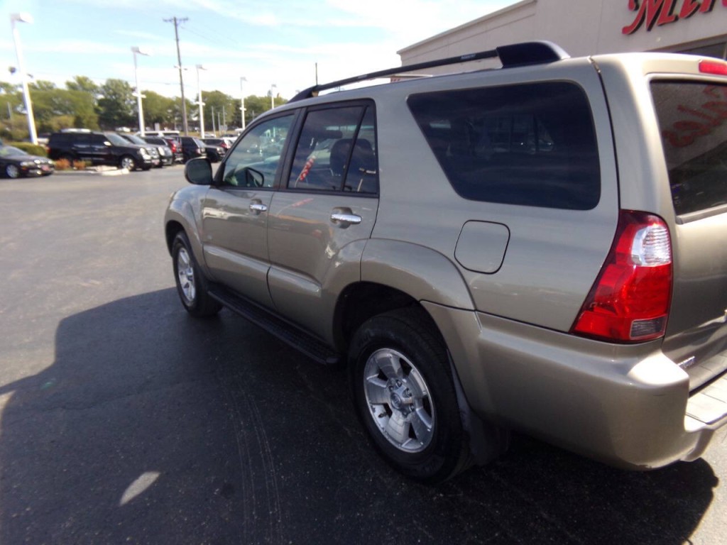 2008 Toyota 4Runner Image 38