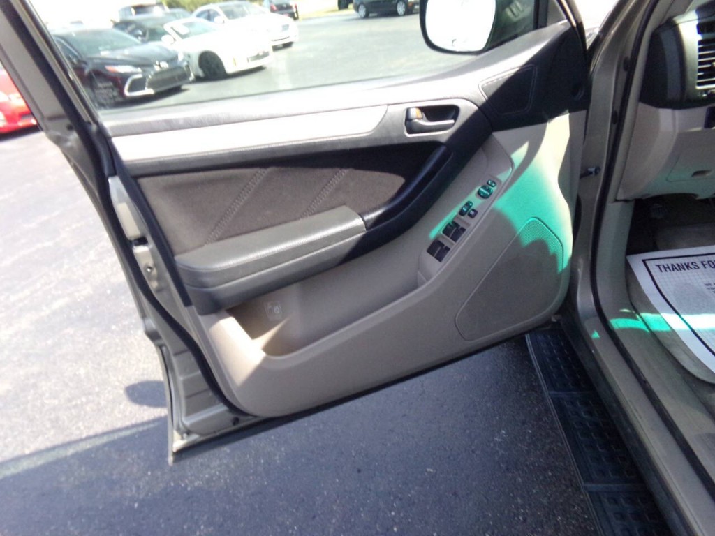 2008 Toyota 4Runner Image 11