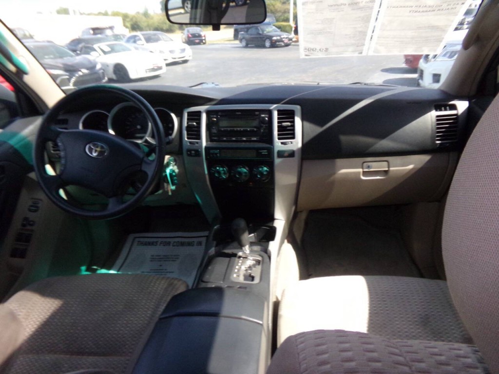 2008 Toyota 4Runner Image 25