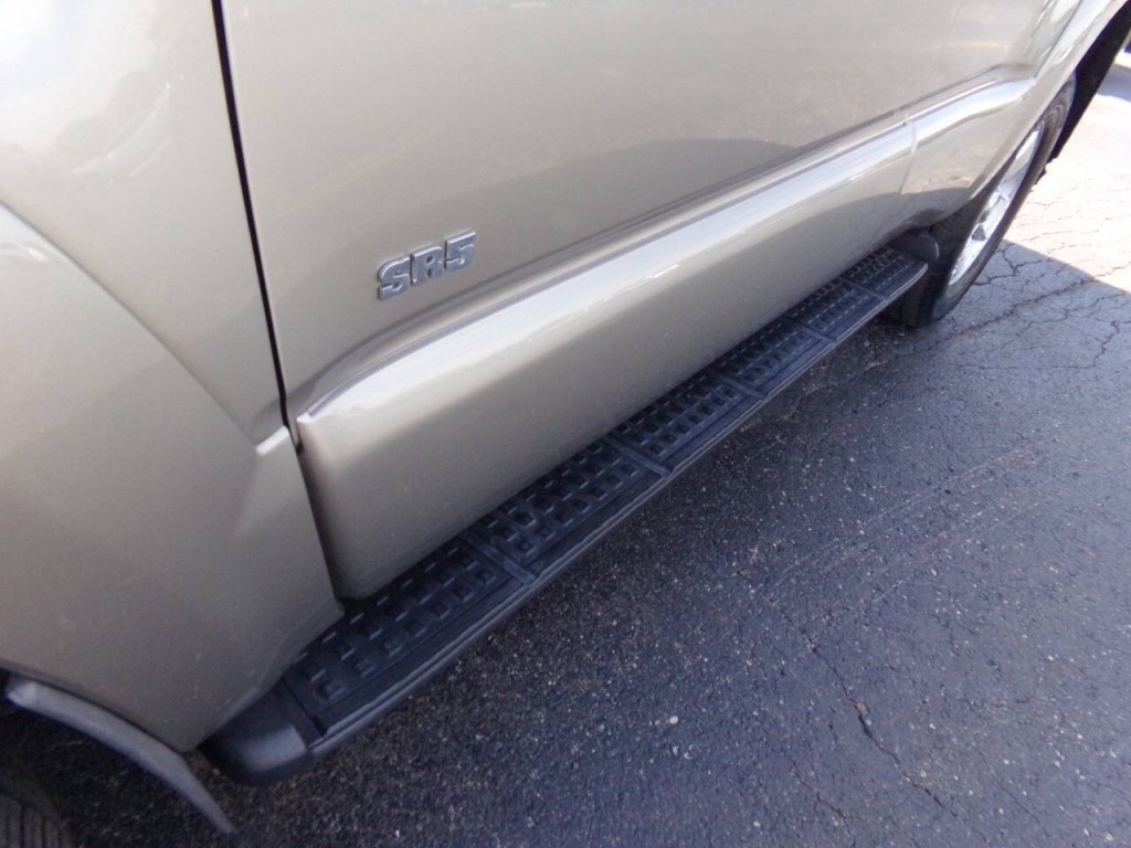 2008 Toyota 4Runner Image 35