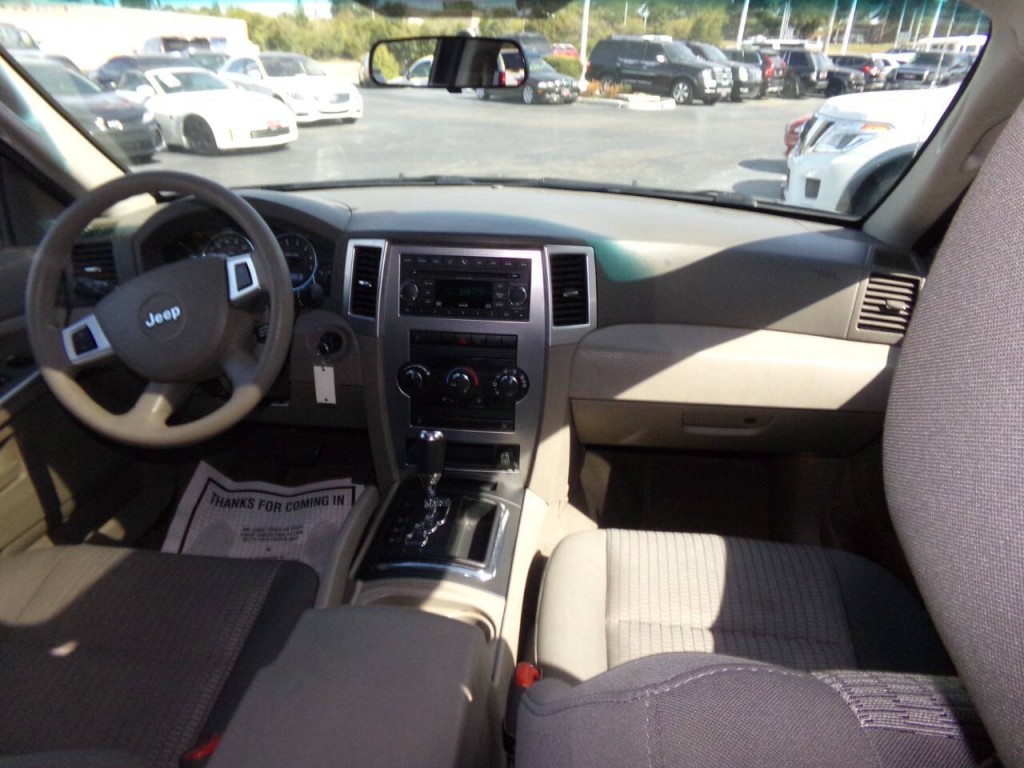 2008 Jeep Grand Cherokee Image 26