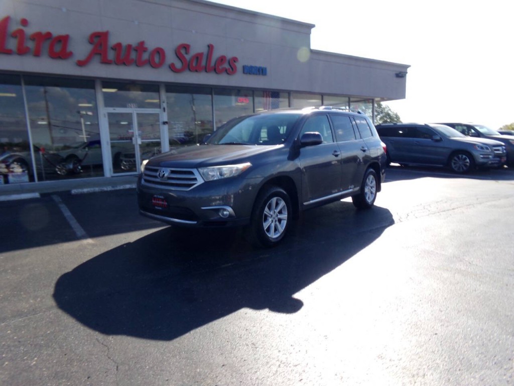 2012 Toyota Highlander Image 2