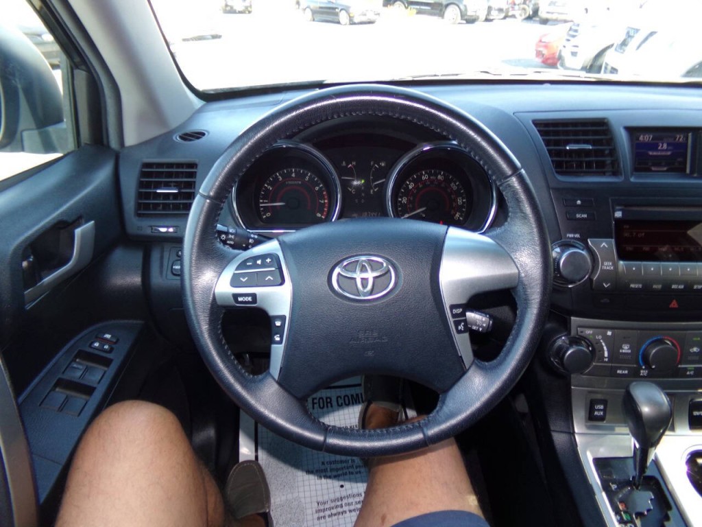 2012 Toyota Highlander Image 50