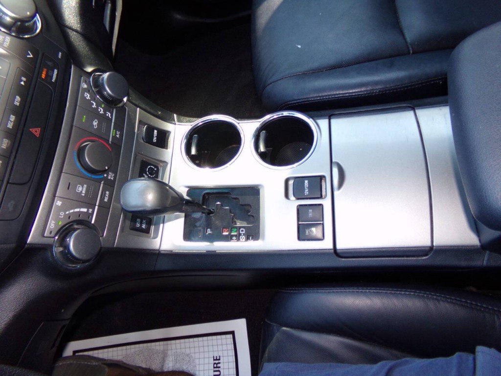 2012 Toyota Highlander Image 53