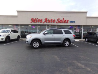 Image for 2011 Toyota Sequoia SR5 (5.7L V8 FFV) ID: 6904019