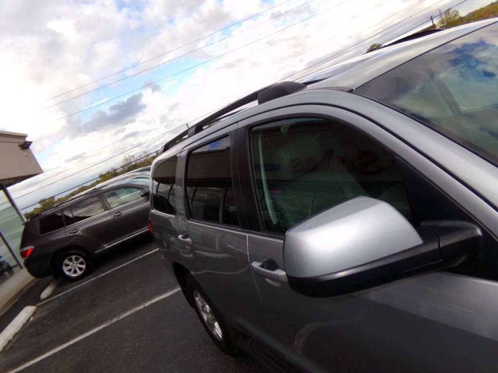 2011 Toyota Sequoia Image 56