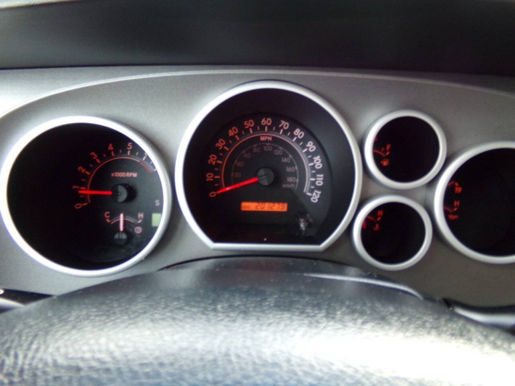 2011 Toyota Sequoia Image 64
