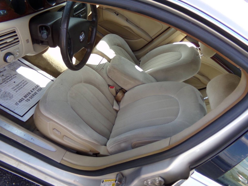 2008 Buick Lucerne Image 11