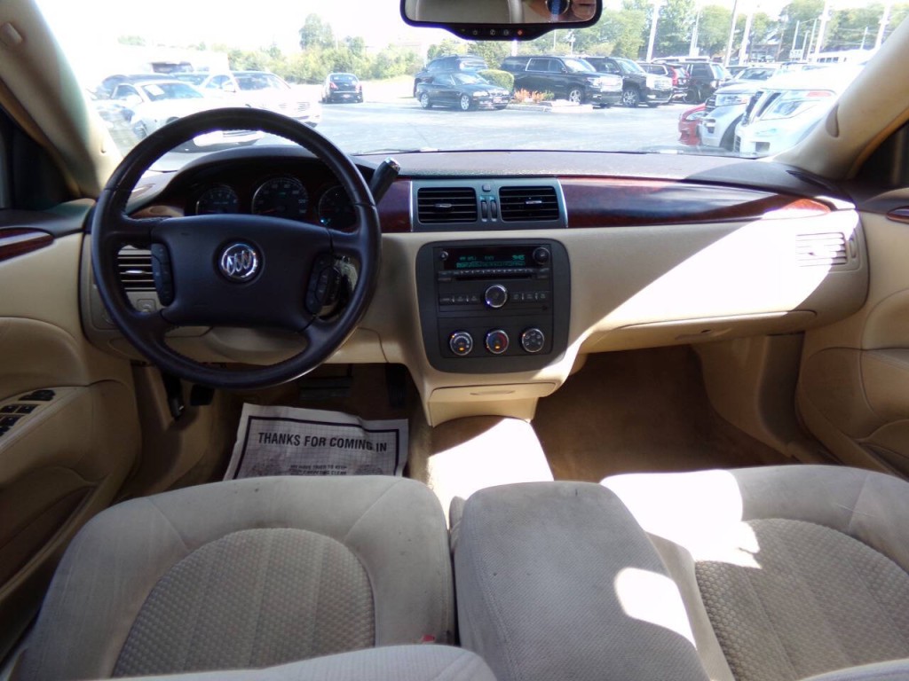 2008 Buick Lucerne Image 18