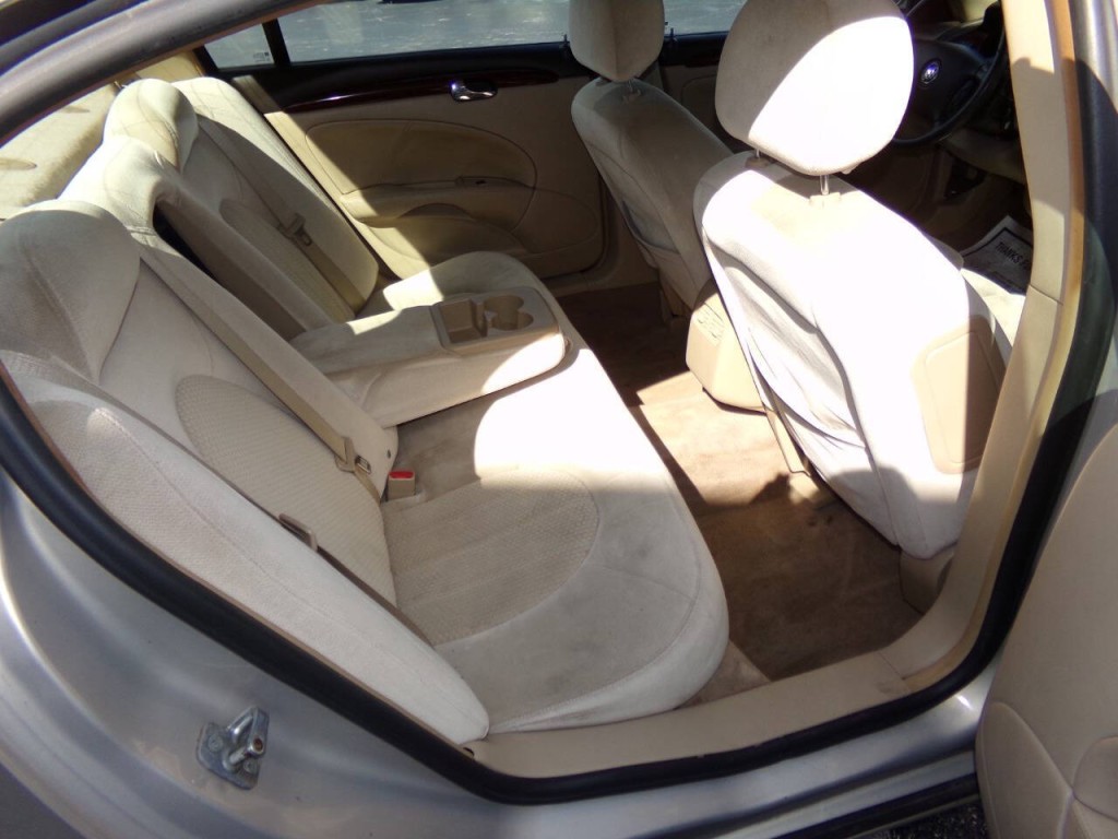 2008 Buick Lucerne Image 20