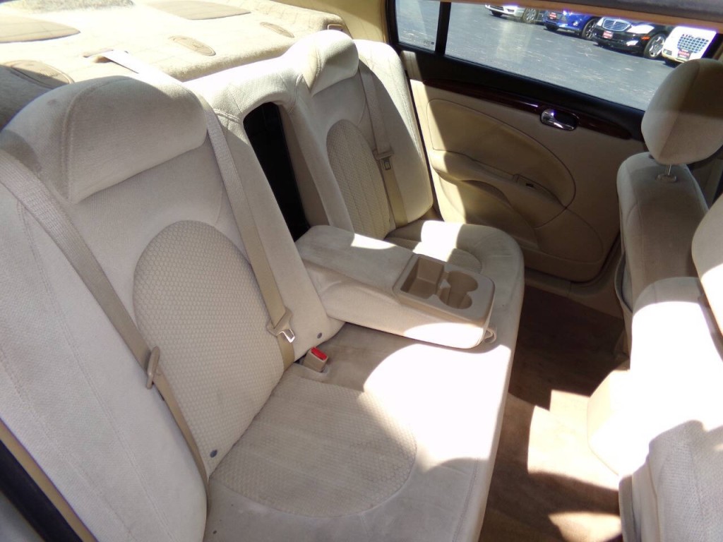 2008 Buick Lucerne Image 21