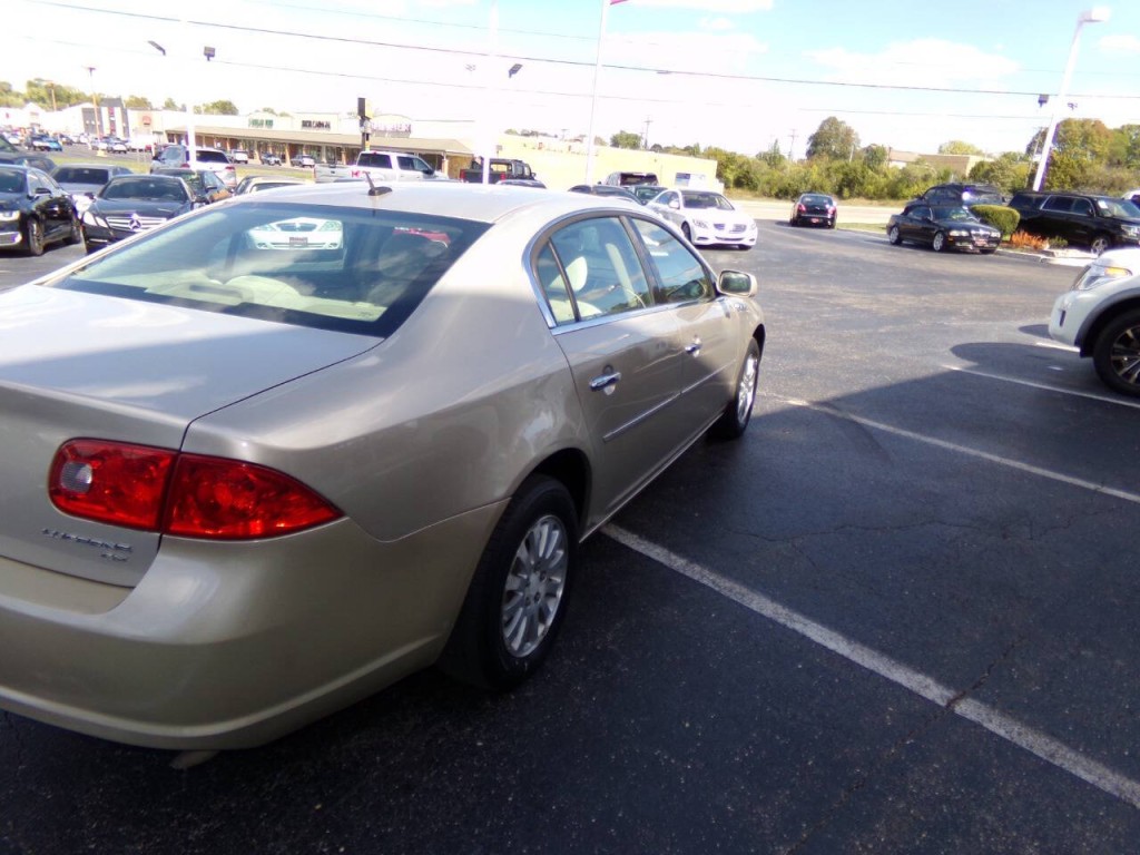 2008 Buick Lucerne Image 36