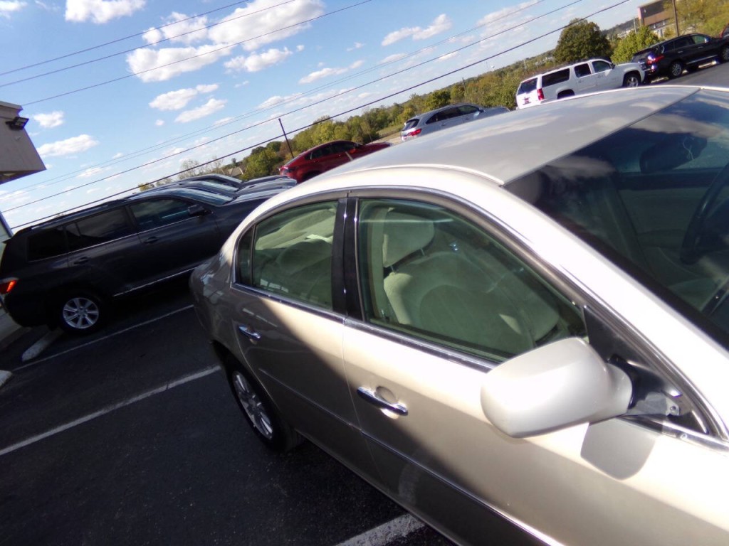 2008 Buick Lucerne Image 38