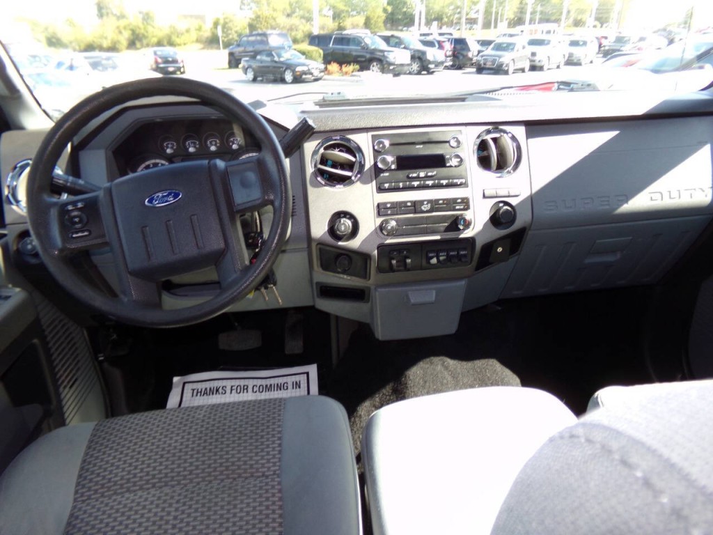 2012 Ford F-250 Image 18