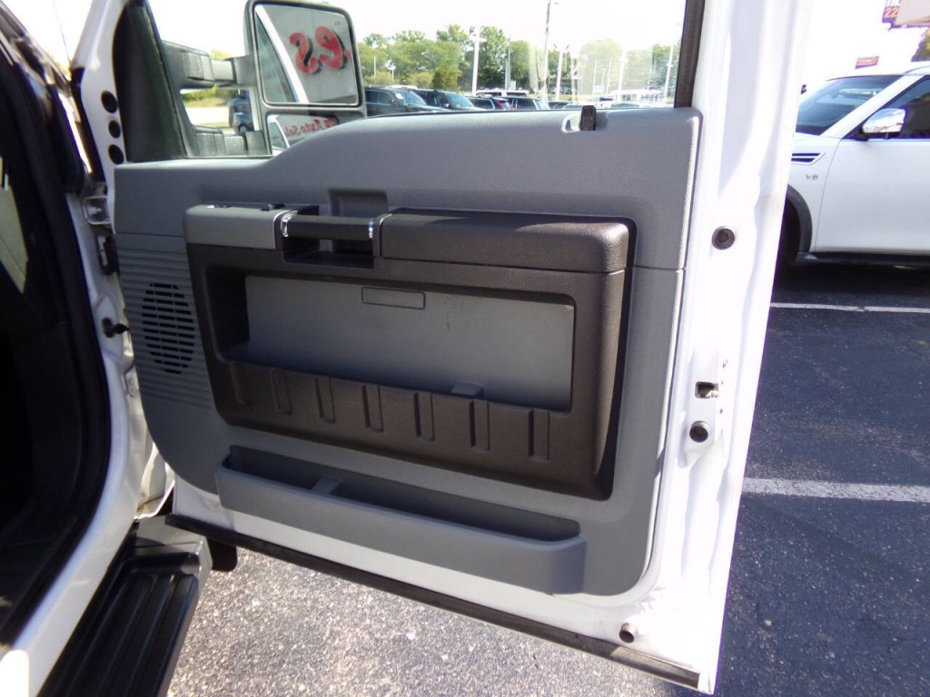 2012 Ford F-250 Image 27