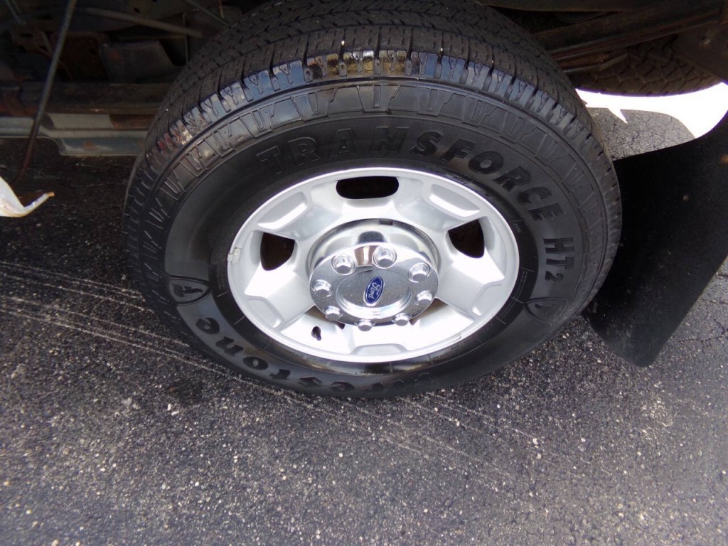 2012 Ford F-250 Image 36