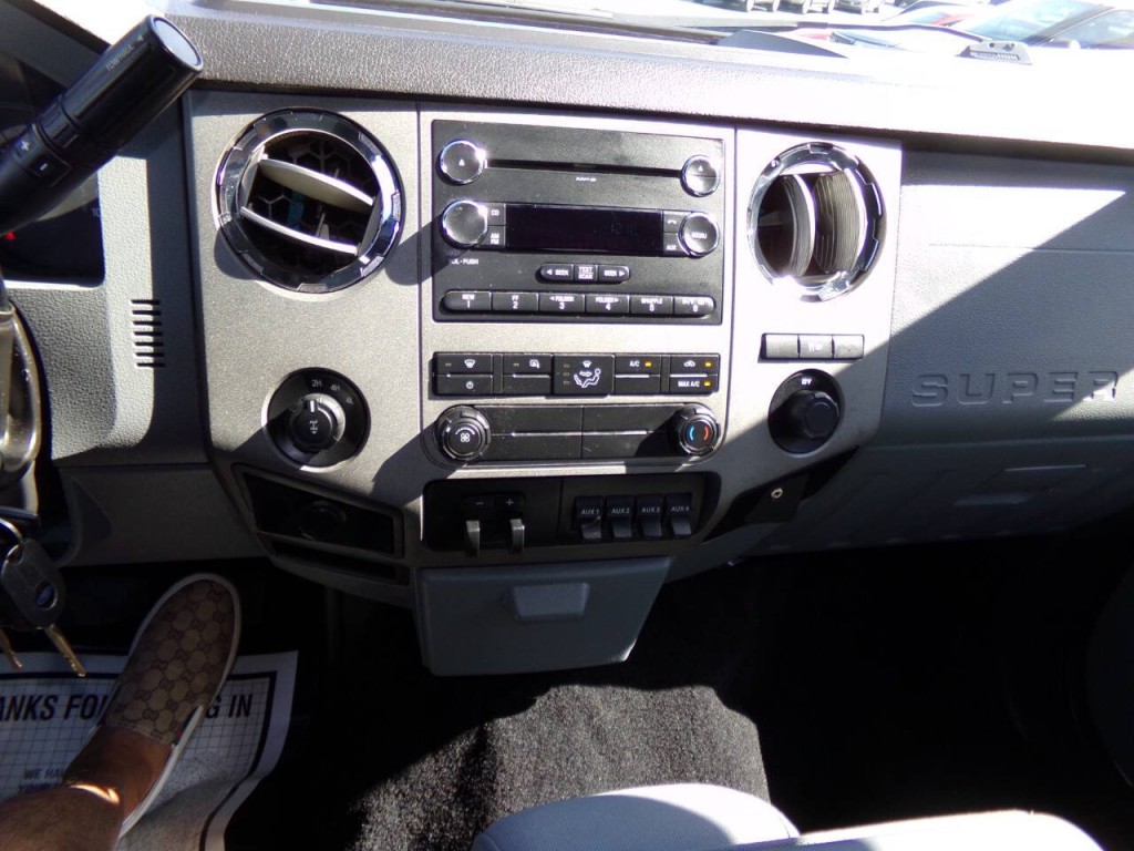 2012 Ford F-250 Image 56