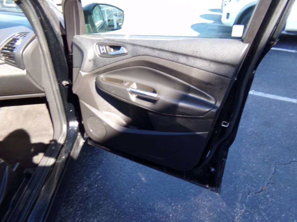 2018 Ford Escape Image 30