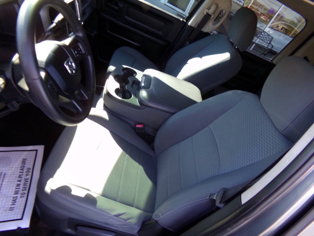 2013 RAM 1500 Image 11