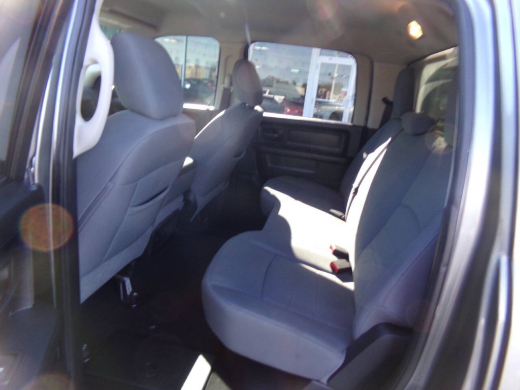 2013 RAM 1500 Image 13