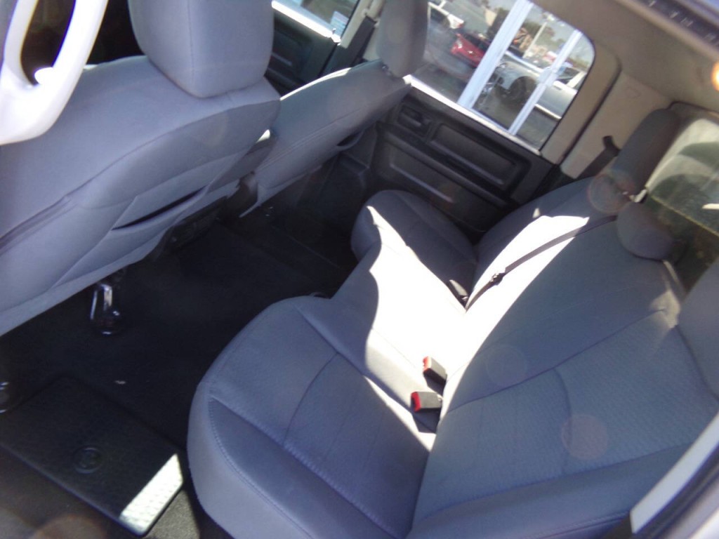 2013 RAM 1500 Image 14