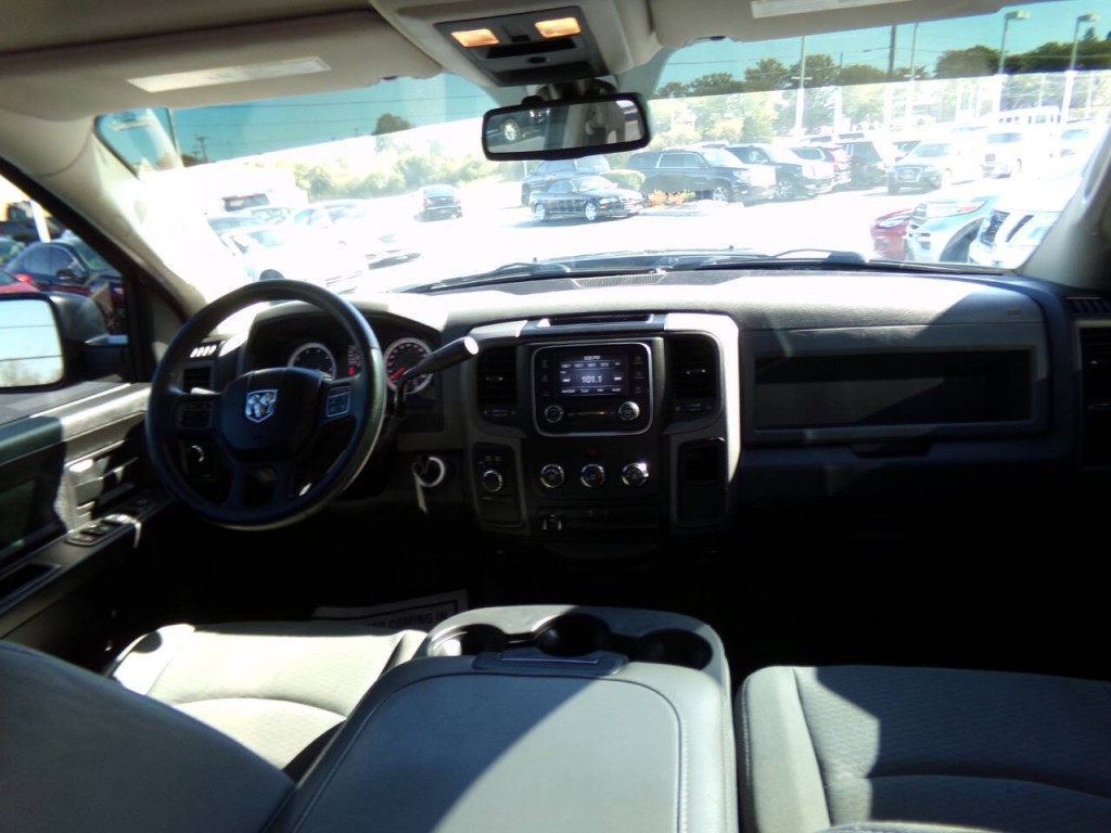2013 RAM 1500 Image 21