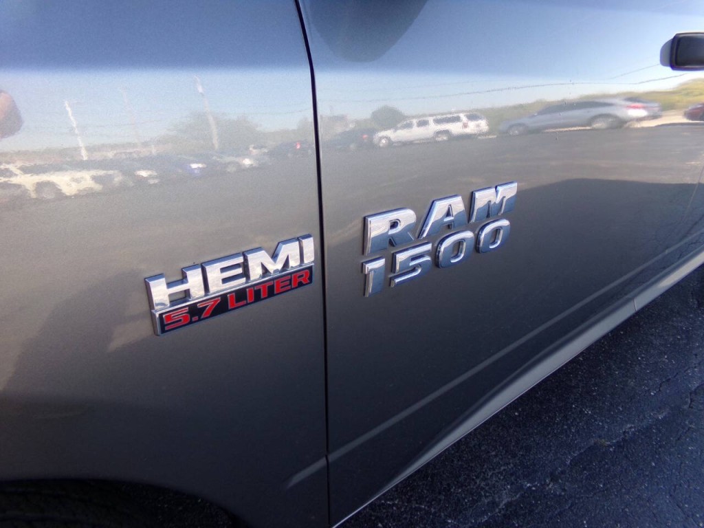 2013 RAM 1500 Image 30