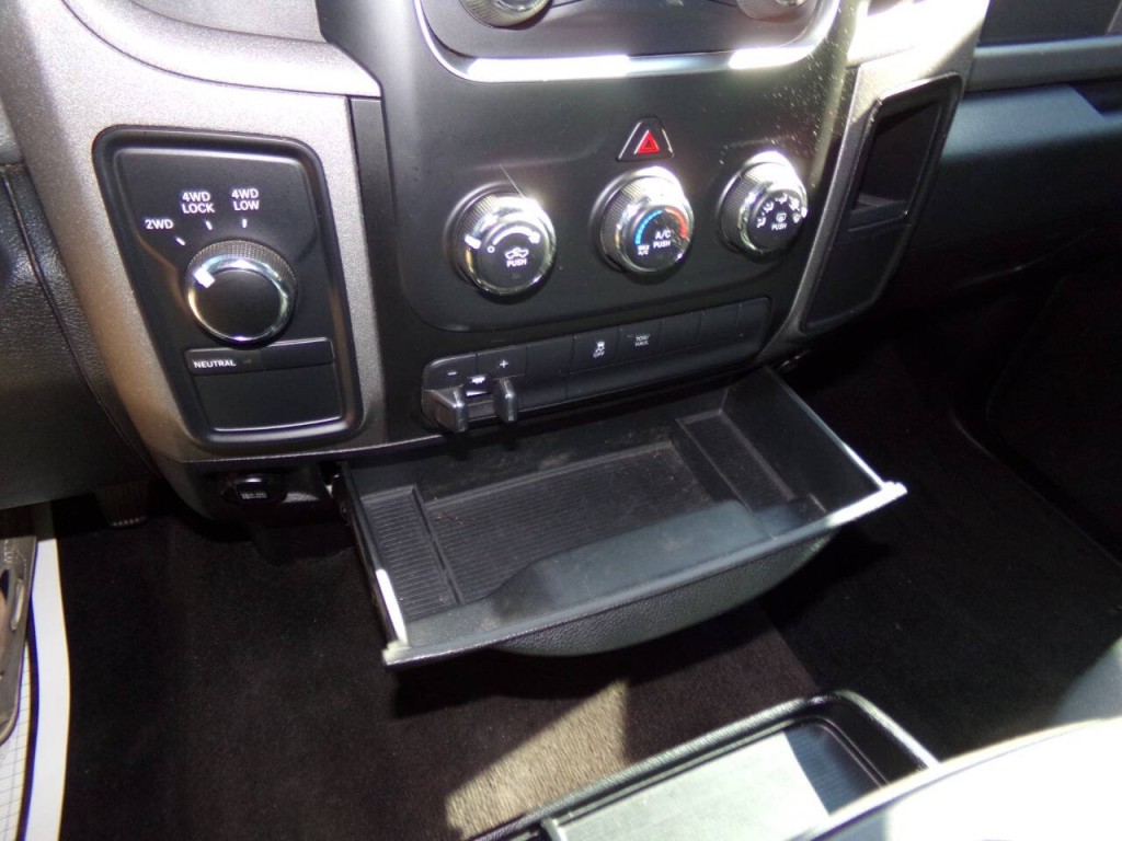 2013 RAM 1500 Image 52