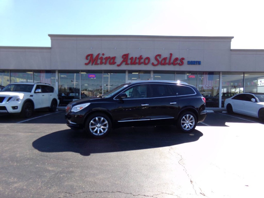 2017 Buick Enclave Image 1