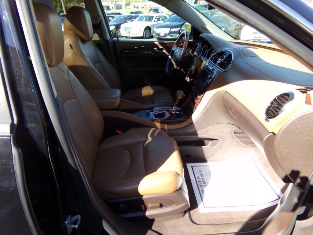 2017 Buick Enclave Image 33