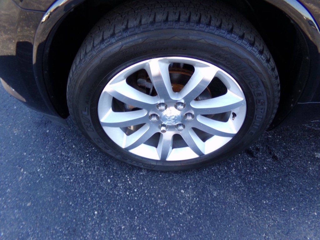 2017 Buick Enclave Image 41