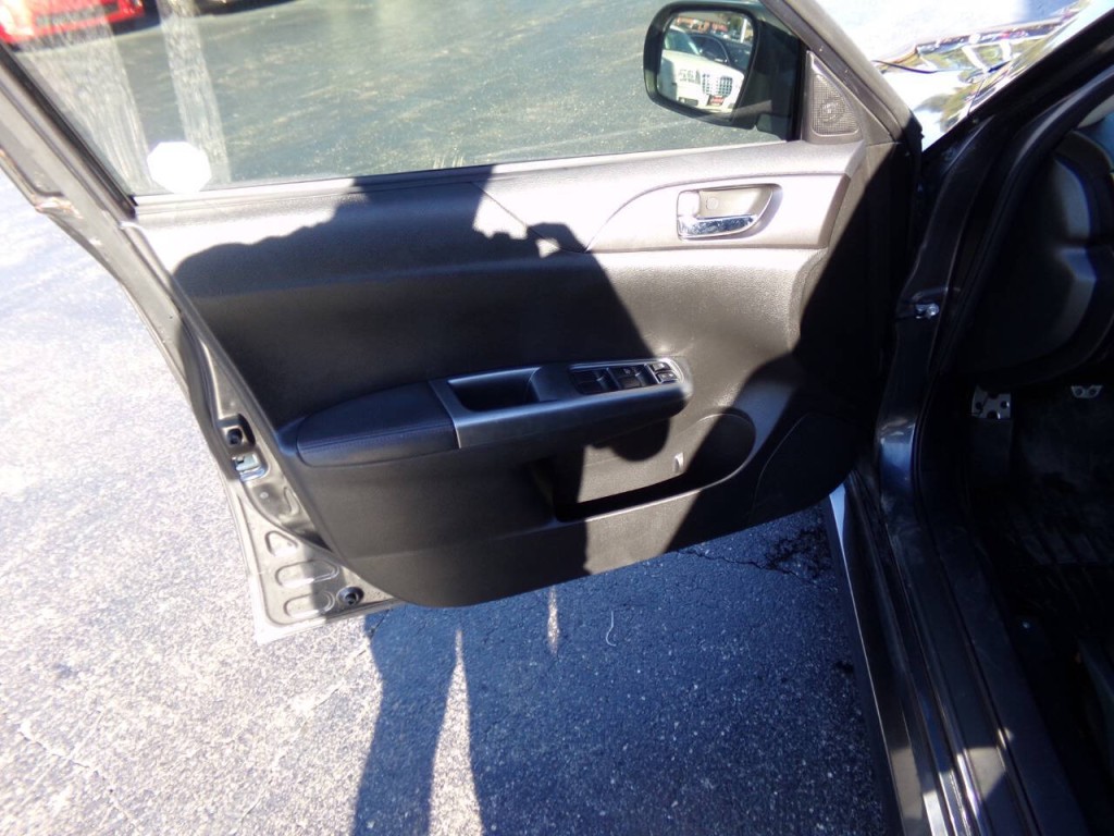2013 Subaru Impreza Image 12