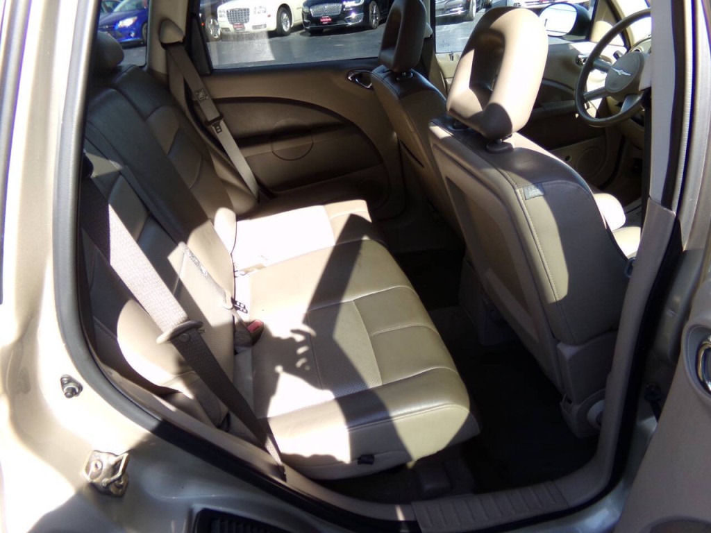 2006 Chrysler PT Cruiser Image 23