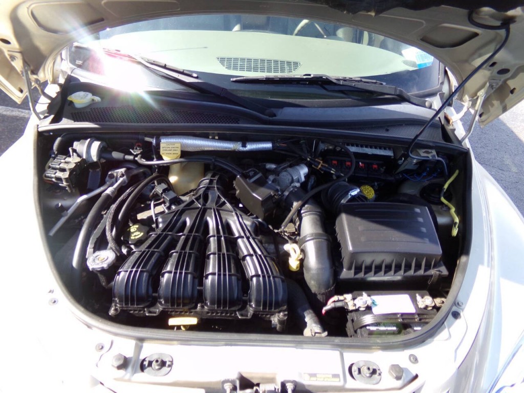 2006 Chrysler PT Cruiser Image 31