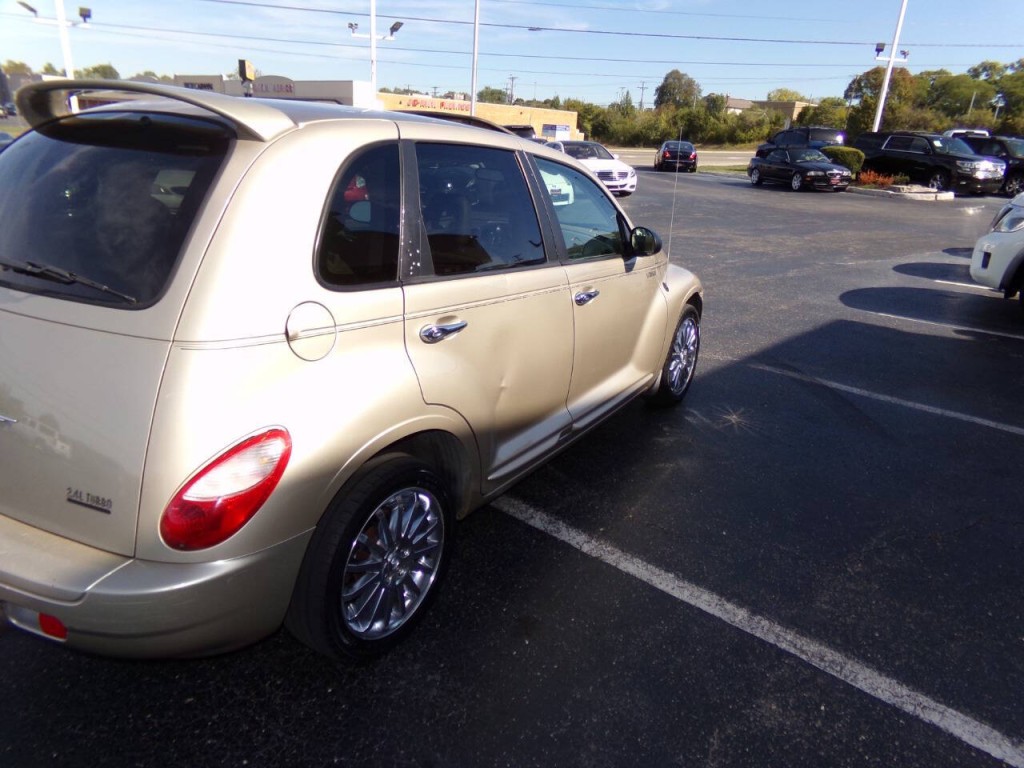 2006 Chrysler PT Cruiser Image 40