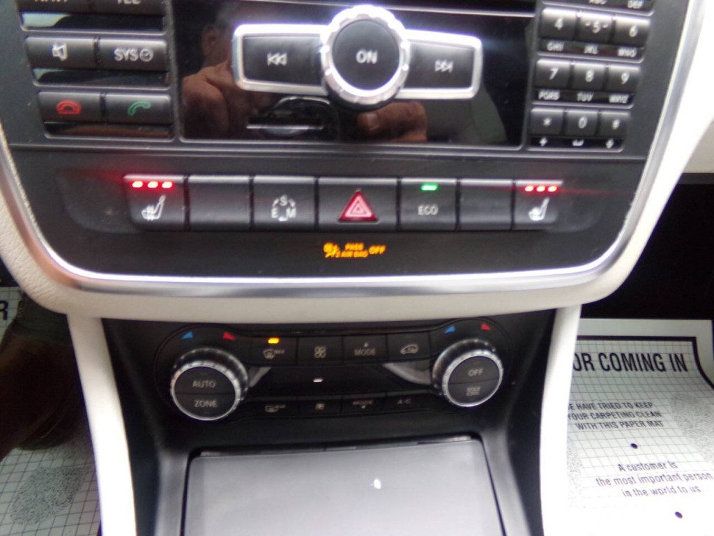 2014 Mercedes-Benz CLA-Class Image 58