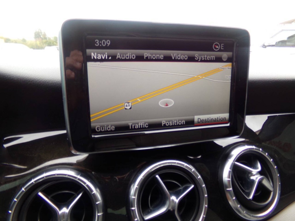 2014 Mercedes-Benz CLA-Class Image 59