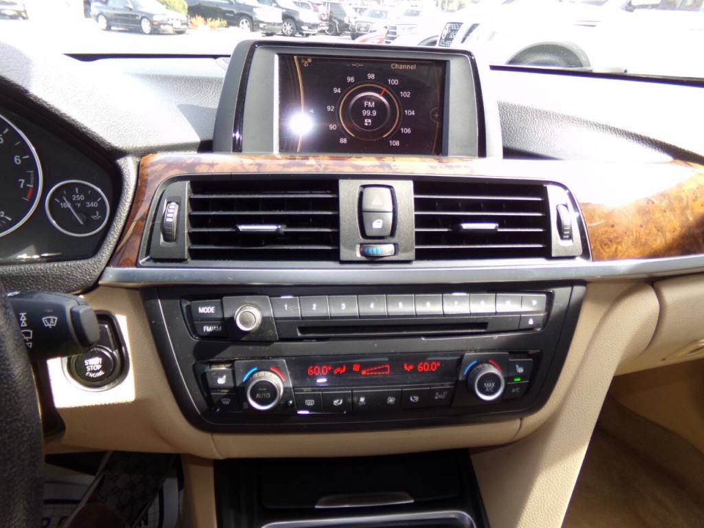 2013 BMW 3 Series Image 53
