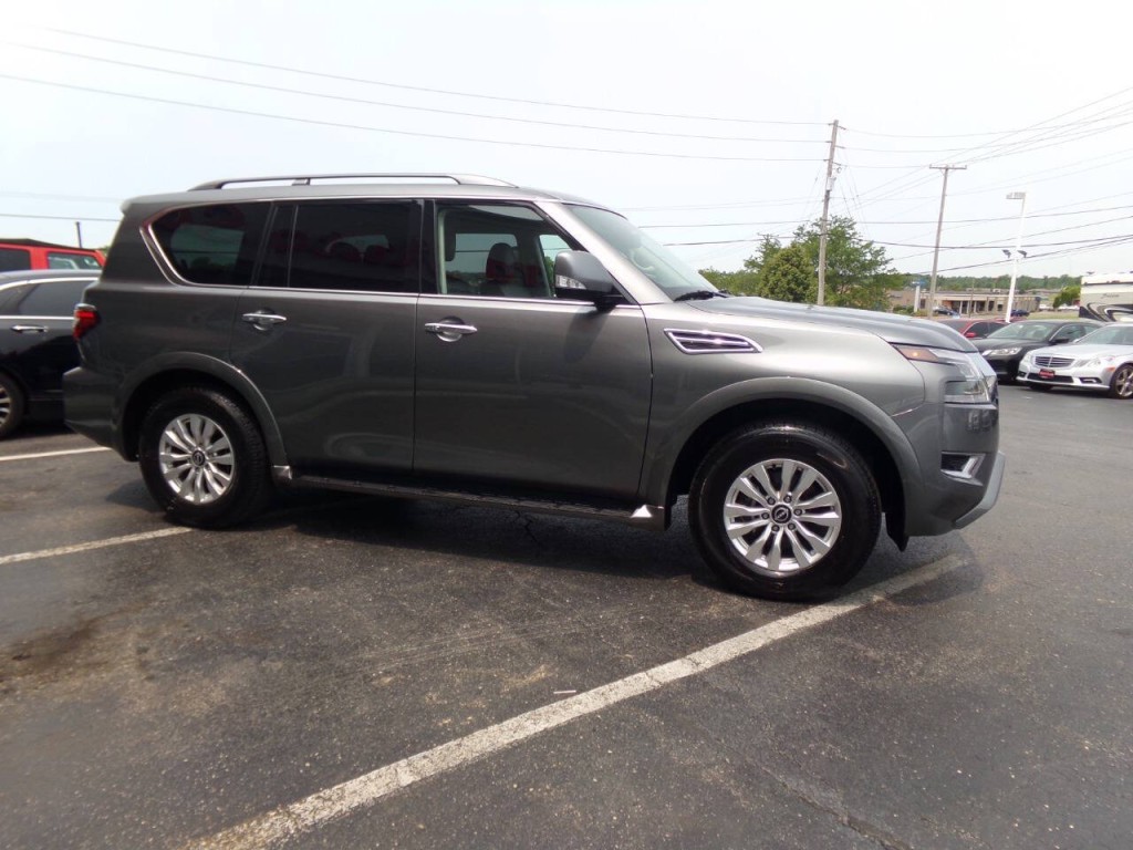 2023 Nissan Armada Image 8
