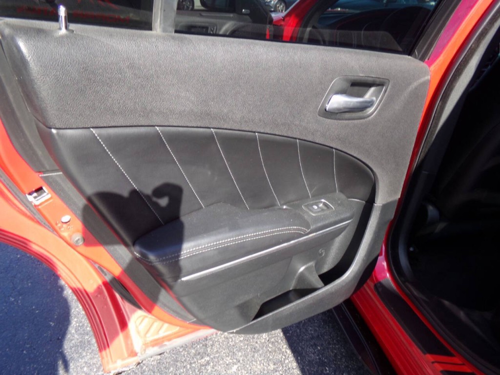 2016 Dodge Charger Image 20