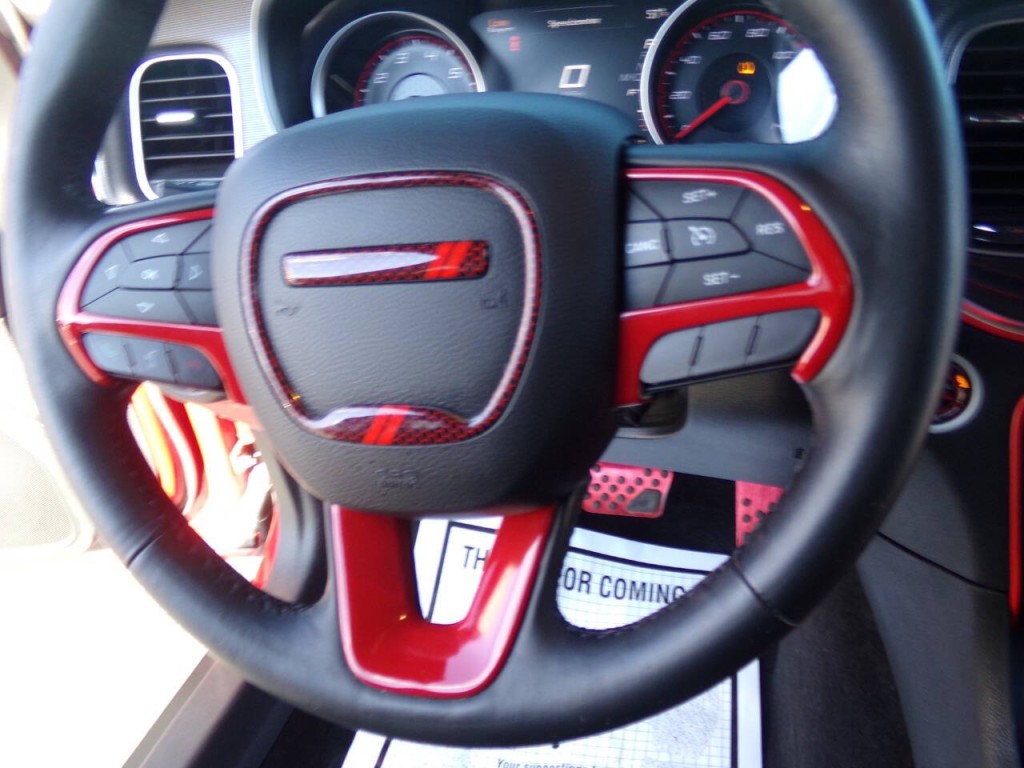 2016 Dodge Charger Image 38