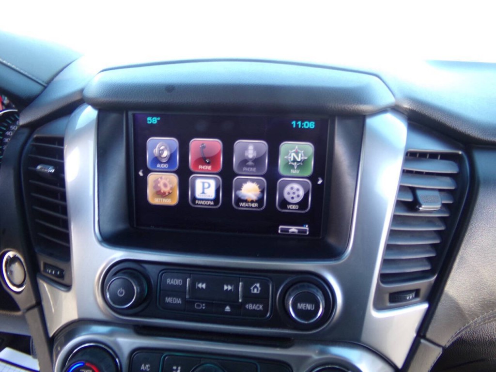 2015 Chevrolet Suburban Image 38