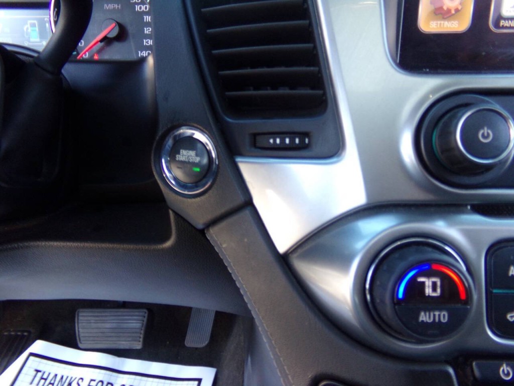 2015 Chevrolet Suburban Image 39