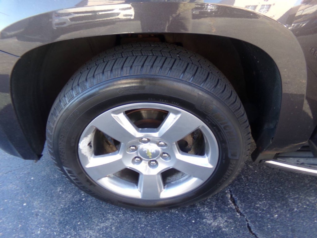 2015 Chevrolet Suburban Image 48