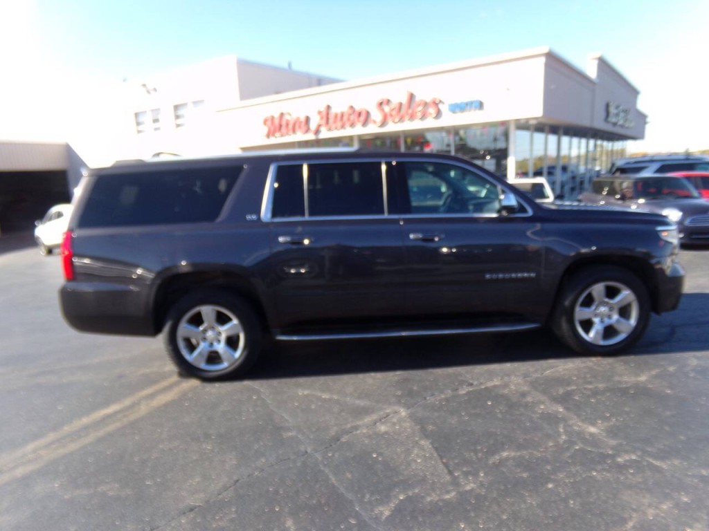 2015 Chevrolet Suburban Image 69