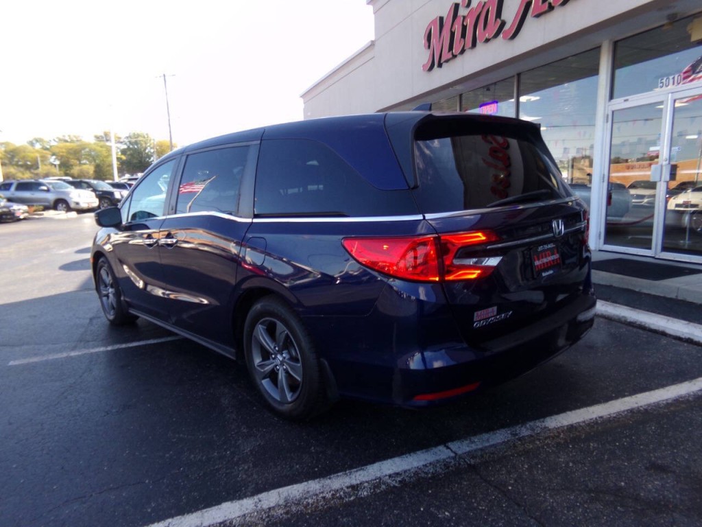 2021 Honda Odyssey Image 3