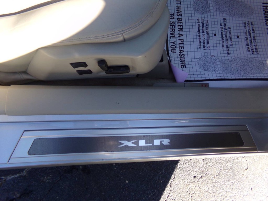 2006 Cadillac XLR Image 22