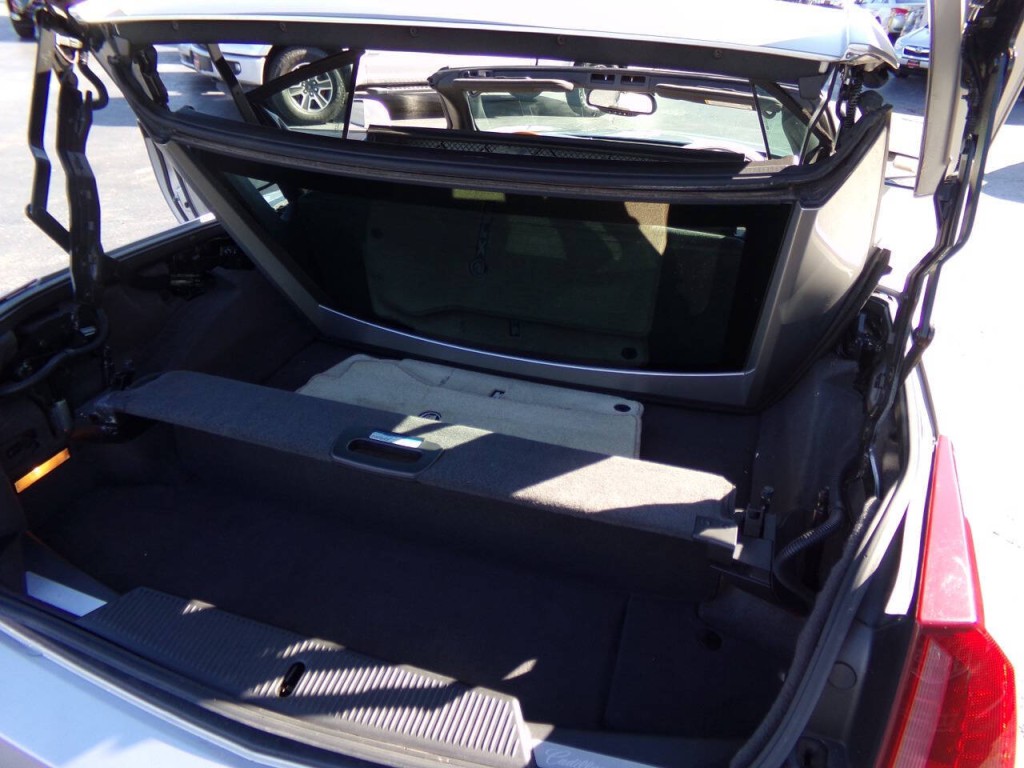 2006 Cadillac XLR Image 26