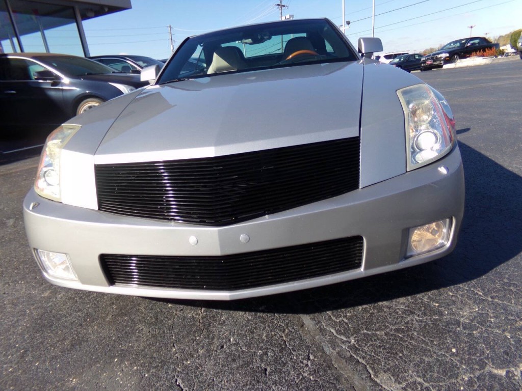 2006 Cadillac XLR Image 33
